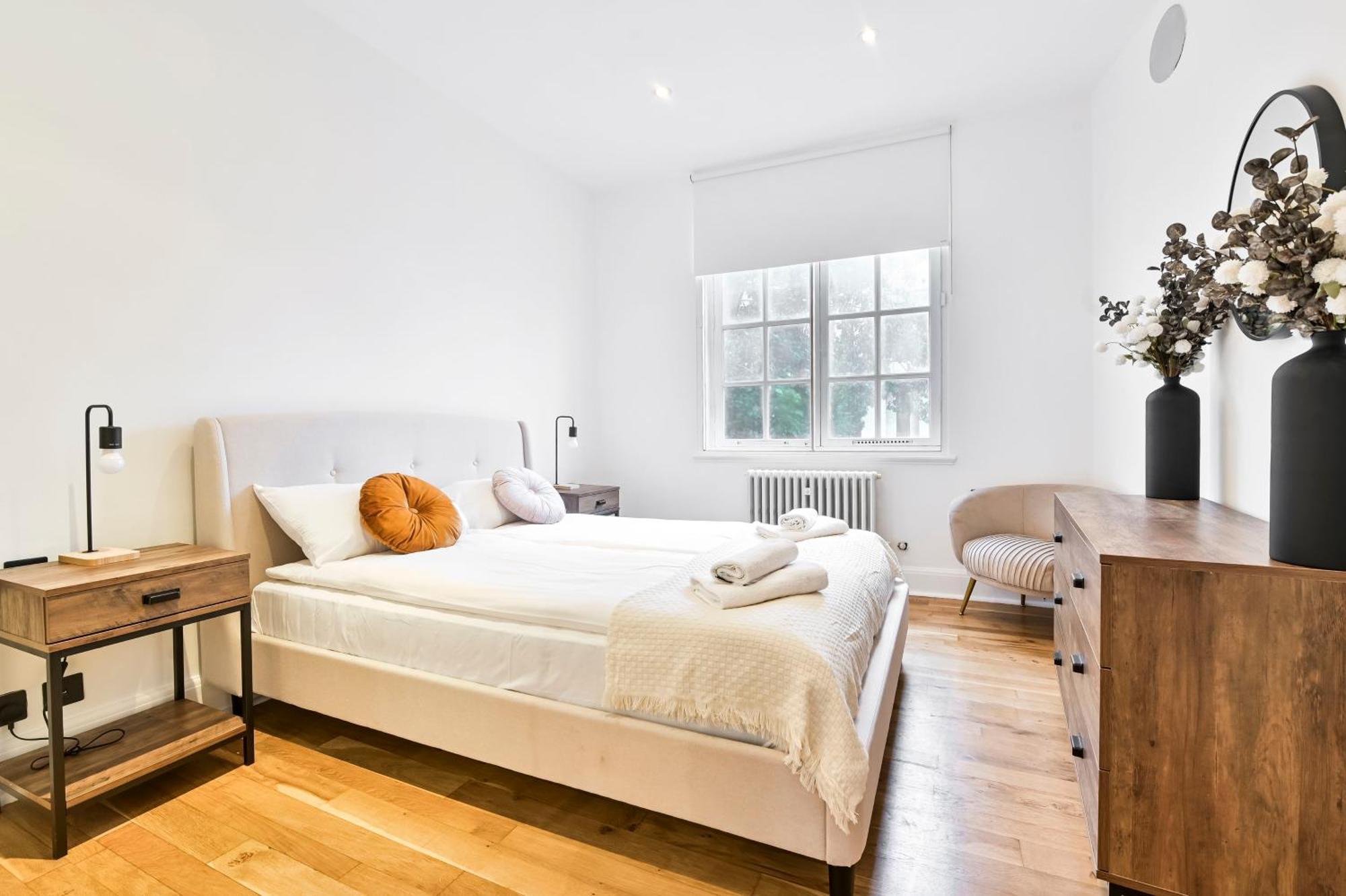 לונדון Wonderful Fitzrovia 3 Bed Apartment מראה חיצוני תמונה
